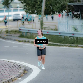 Runner Photo 8289152