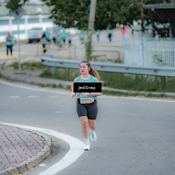 Runner Photo 8289155