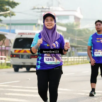 Runner Photo 8289174