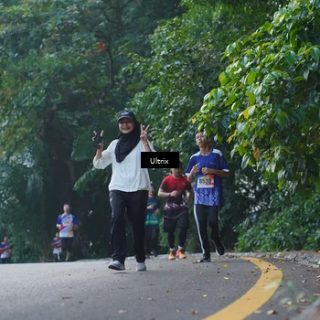 Runner Photo 8289182