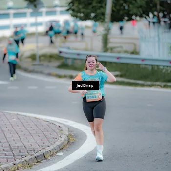 Runner Photo 8289192