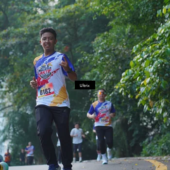 Runner Photo 8289235