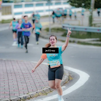 Runner Photo 8289244
