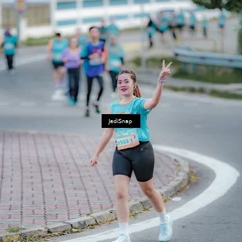 Runner Photo 8289255