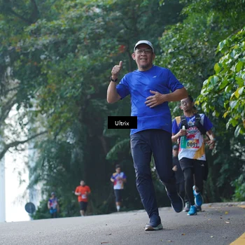 Runner Photo 8289303