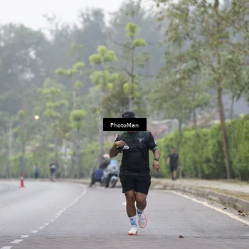 Runner Photo 8289317