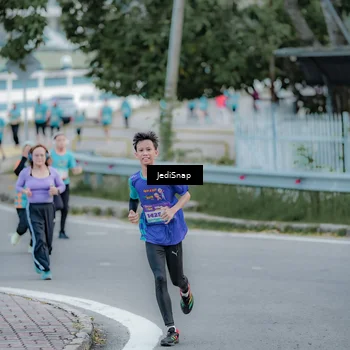 Runner Photo 8289329