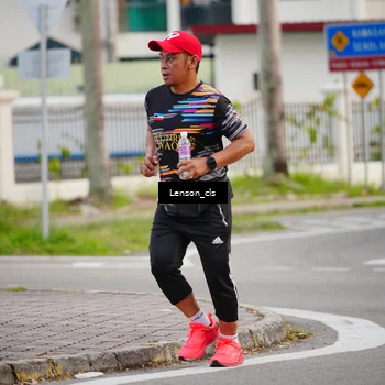 Runner Photo 8289335