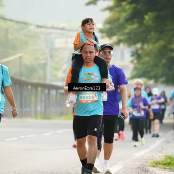 Runner Photo 8289359