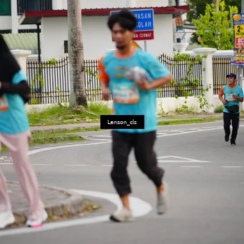 Runner Photo 8289372