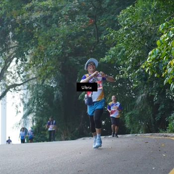 Runner Photo 8289375