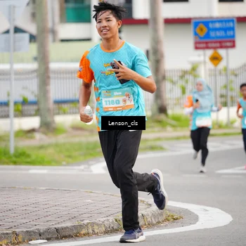 Runner Photo 8289379
