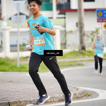 Runner Photo 8289384