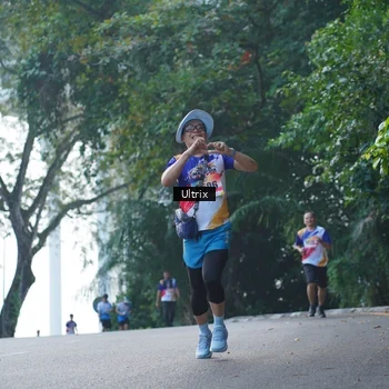 Runner Photo 8289391