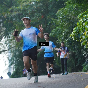 Runner Photo 8289405