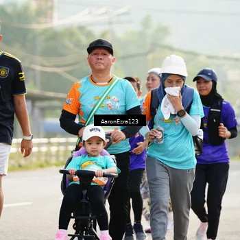 Runner Photo 8289406