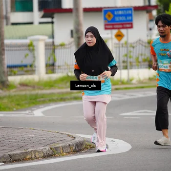 Runner Photo 8289413