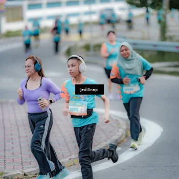 Runner Photo 8289443