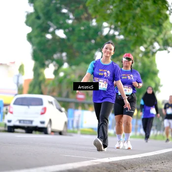 Runner Photo 8289444