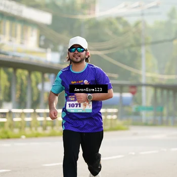 Runner Photo 8289463