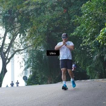 Runner Photo 8289484