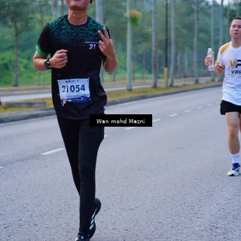 Runner Photo 8289531
