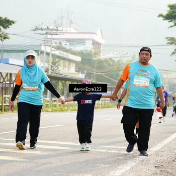 Runner Photo 8289572