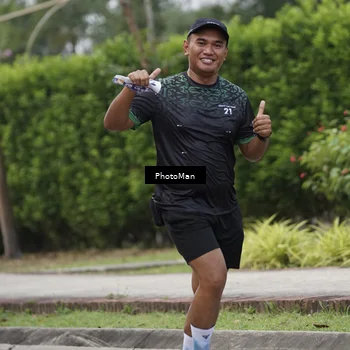 Runner Photo 8289641
