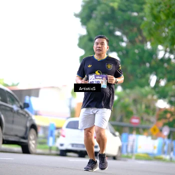 Runner Photo 8289643