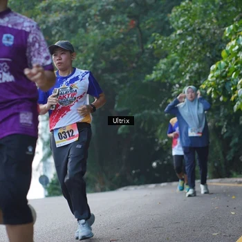 Runner Photo 8289649