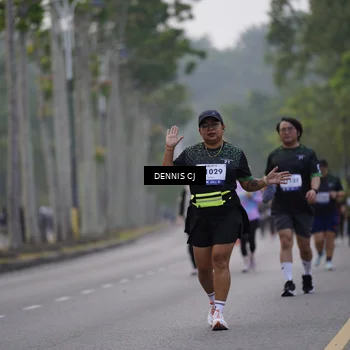 Runner Photo 8289657