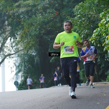 Runner Photo 8289710