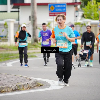 Runner Photo 8289758
