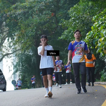 Runner Photo 8289764