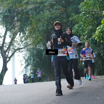 Runner Photo 8289849