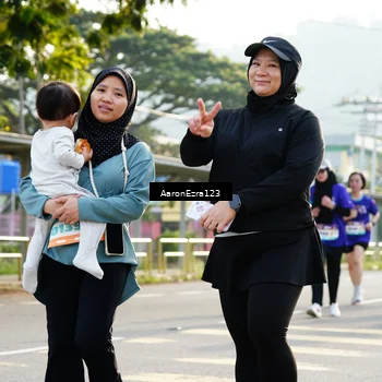 Runner Photo 8289981