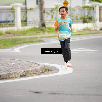 Runner Photo 8289996