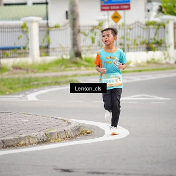 Runner Photo 8290007