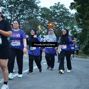 Runner Photo 8290055