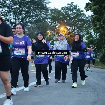 Runner Photo 8290097
