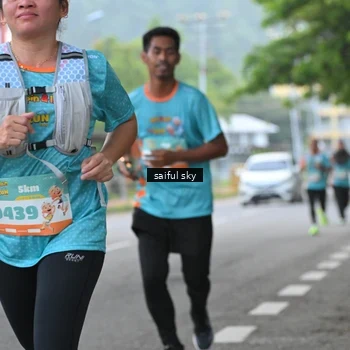 Runner Photo 8290112