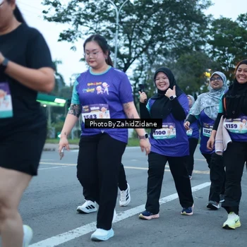 Runner Photo 8290122