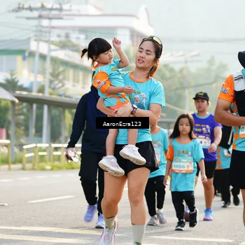Runner Photo 8290209
