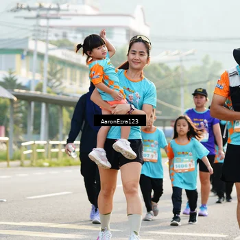 Runner Photo 8290216