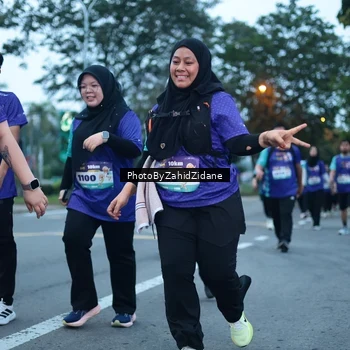 Runner Photo 8290217