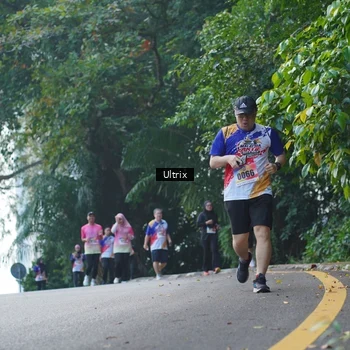 Runner Photo 8290220