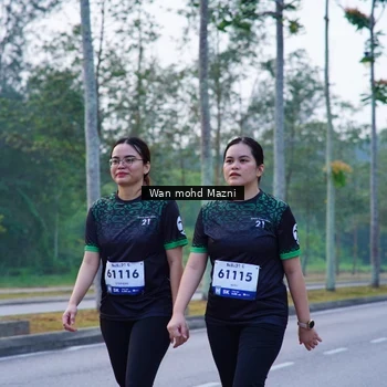 Runner Photo 8290235