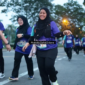 Runner Photo 8290236