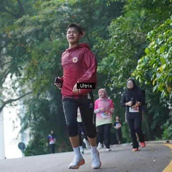 Runner Photo 8290237