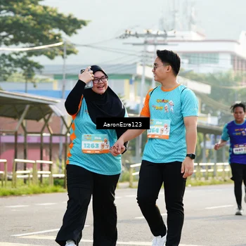 Runner Photo 8290242